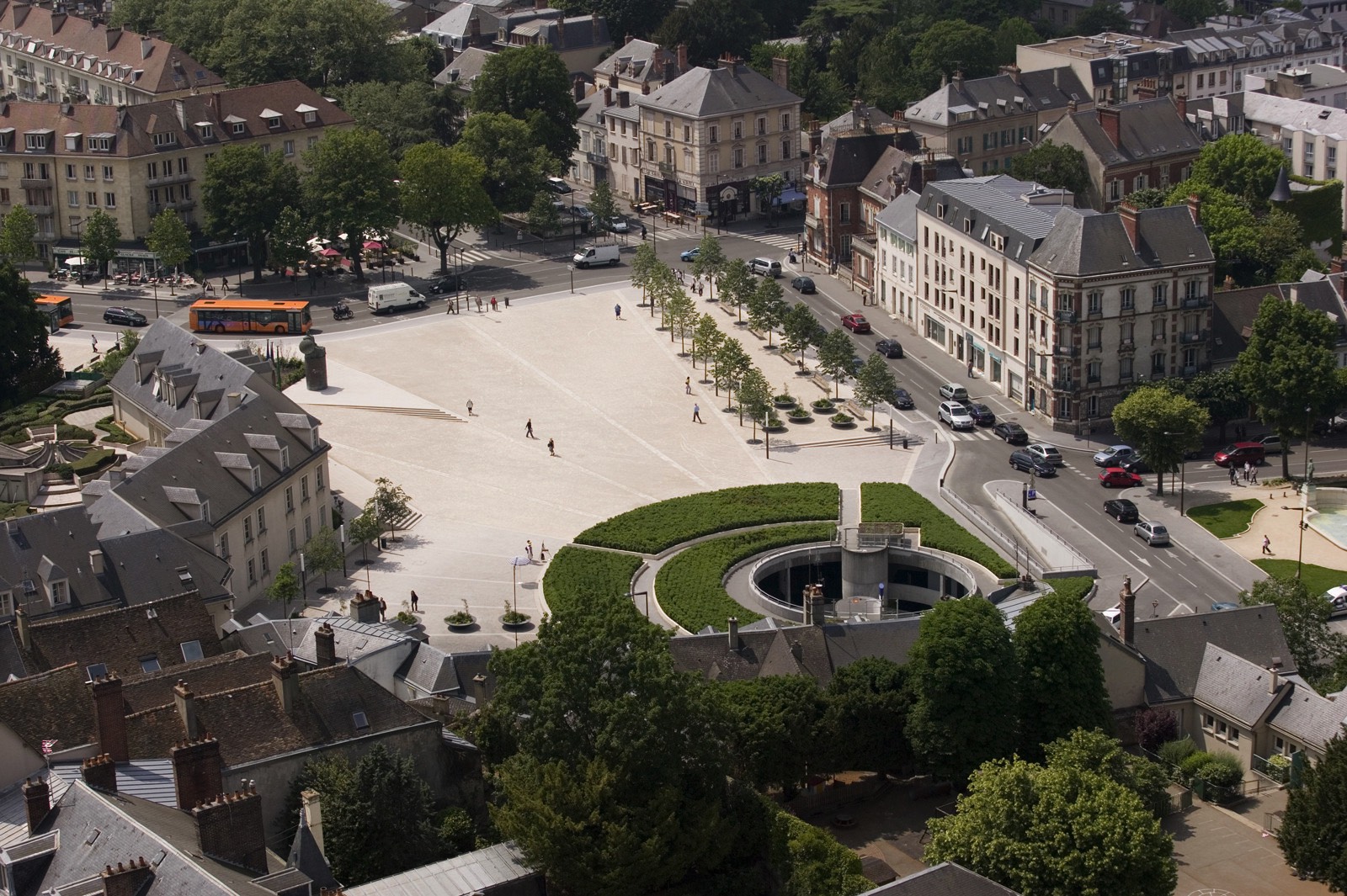 3-CHARTRES_Coeur de Ville ©Arnaud Duboys Fresney (6)-5fd10203a3466.jpeg